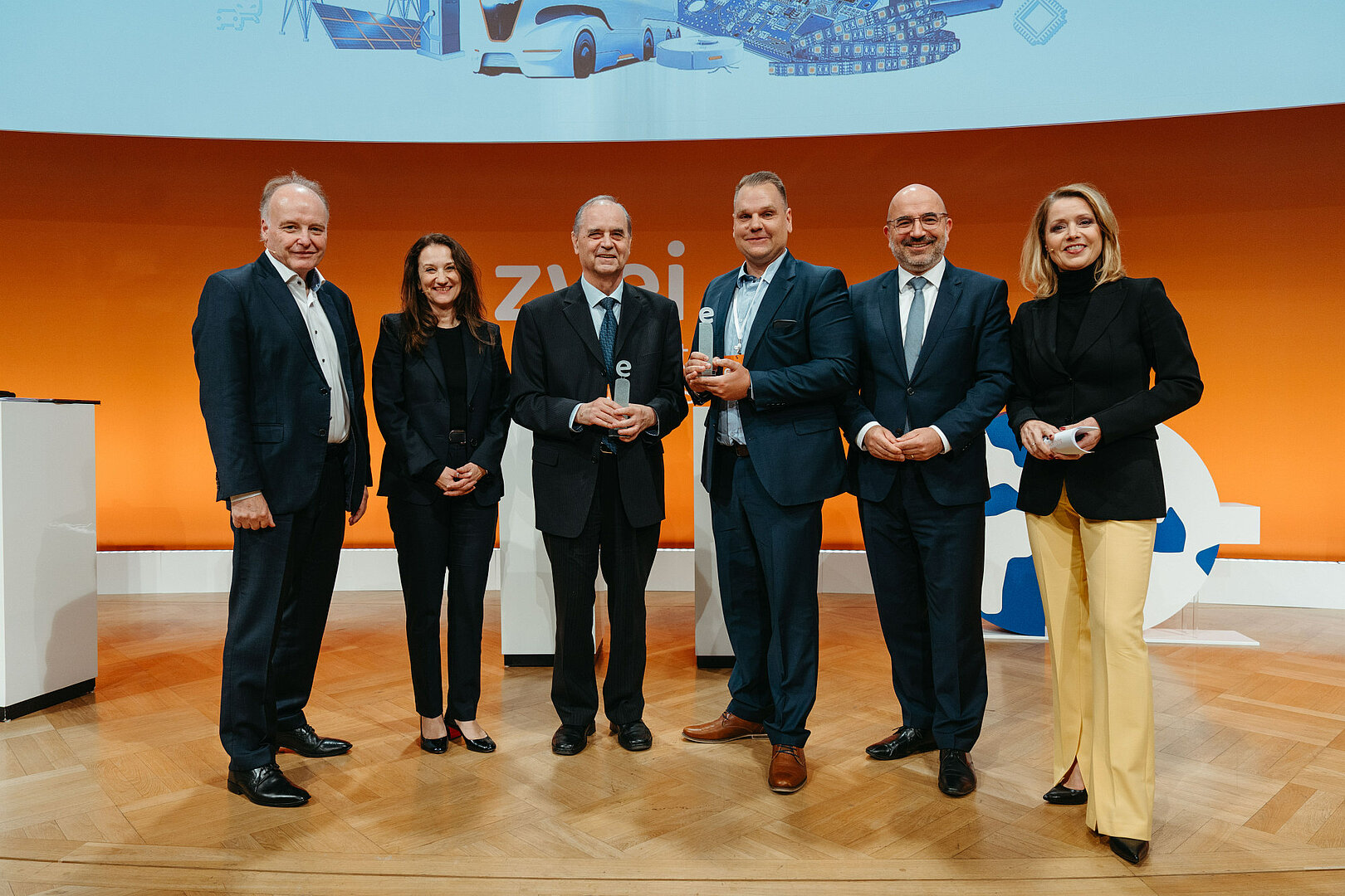 ZVEI zeichnet AUTERAS mit Electrifying Ideas Award 2025 aus